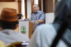 LaNyalla Meminta Pemda Beri Ruang untuk PKL