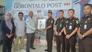 Kunjungi Kantor Media Gorontalo Post, Kajati Joko Terus Bangun Sinergitas