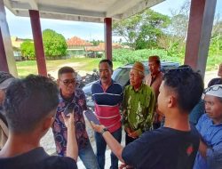 Datangi DPRD, Masyarakat Patuhu Minta Kades Diberhentikan