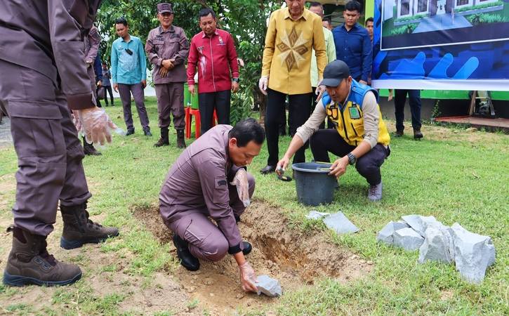 Basrief Arief