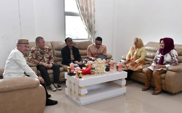 Festival Pesona Pohon Cinta