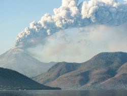 Polda NTT Imbau Masyarakat Tingkatkan Kewaspadaan Usai Gunung Lewotobi Laki-Laki Erupsi